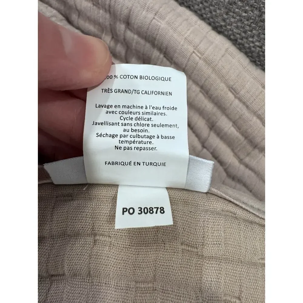 Parachute new $309